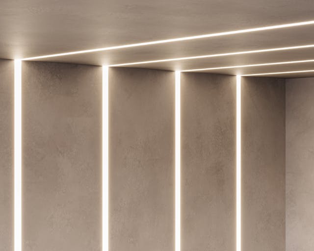 Pivotaire Nano Linear Recessed Mud-in System, Optique Lighting